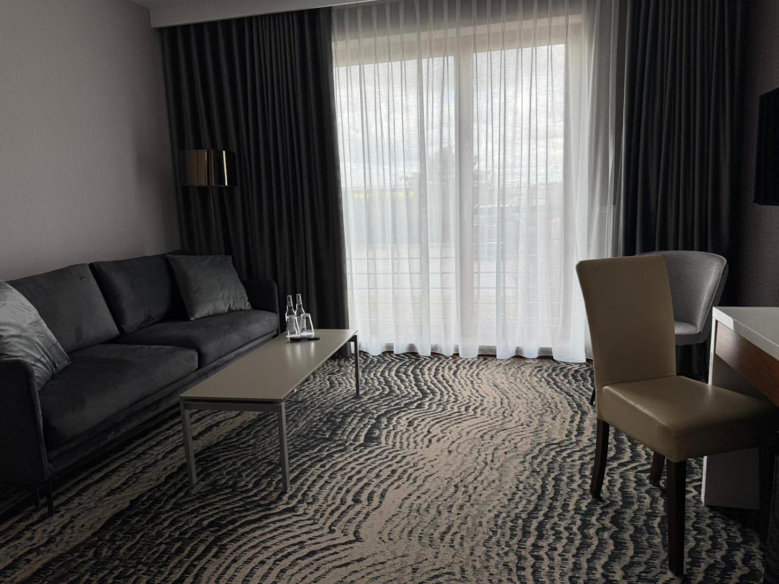Bazuny Hotel&Spa Косцежина Экстерьер фото